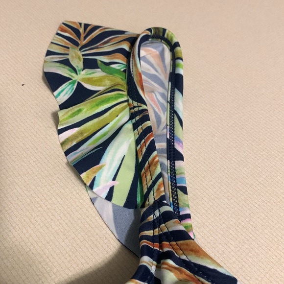 Ellen Tracy One piece Bathing Suit NWT - Picture 4 of 9